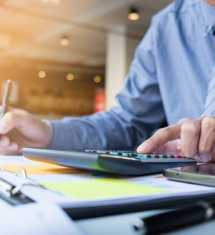 Prefinance tax credits